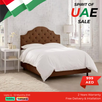 Florentine - Scrolled Tufted Bed