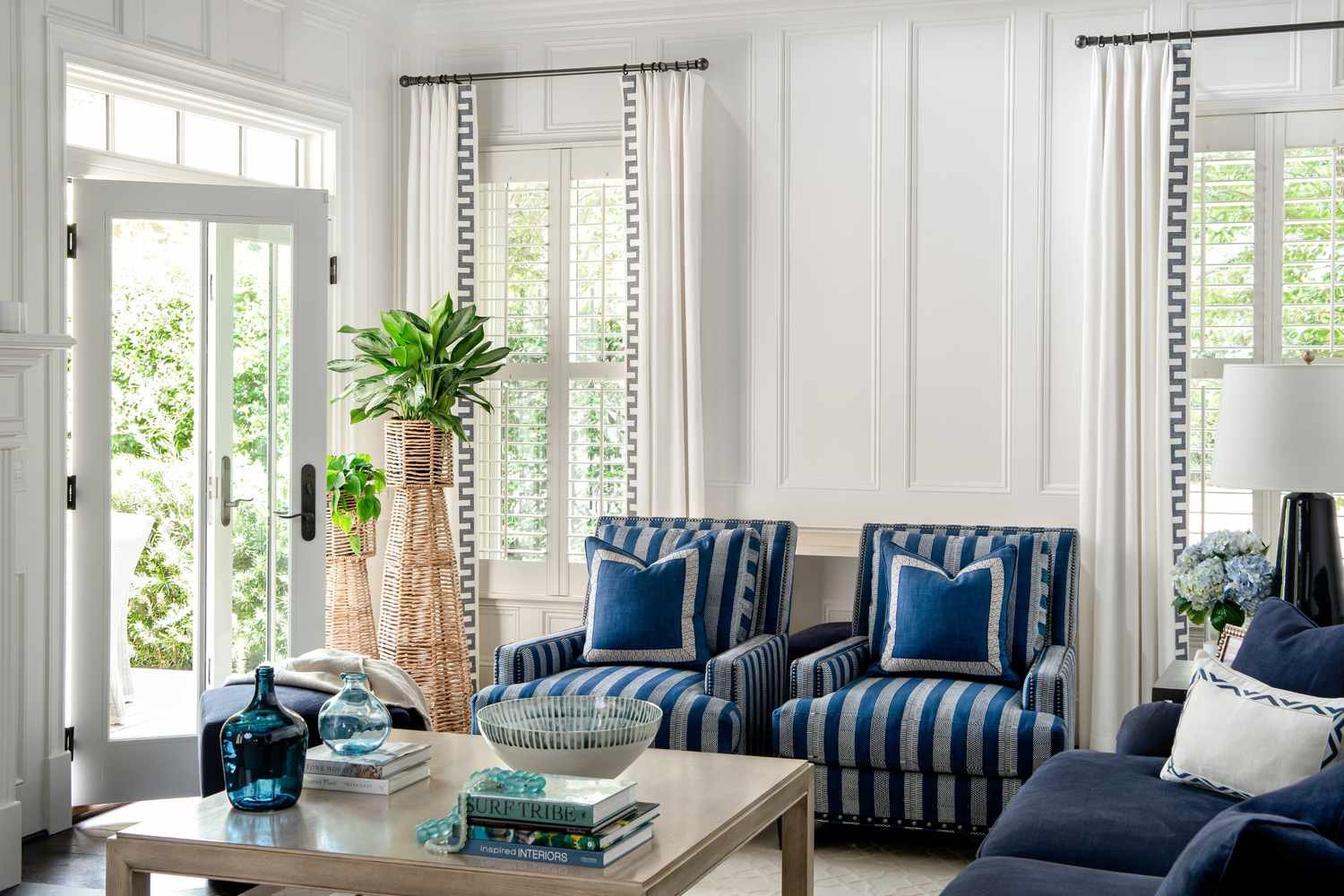 livingroomcurtains e110271b8808494d8b259194db4e2b33